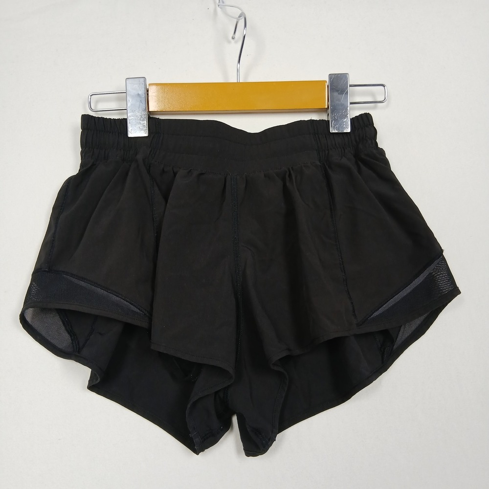 Lululemon Find Your Pace High Rise Shorts Black Mesh Running Size 6